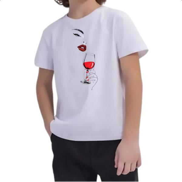 Camiseta Infanto Juvenil Diva com uma taca de vinho - Imagem 2
