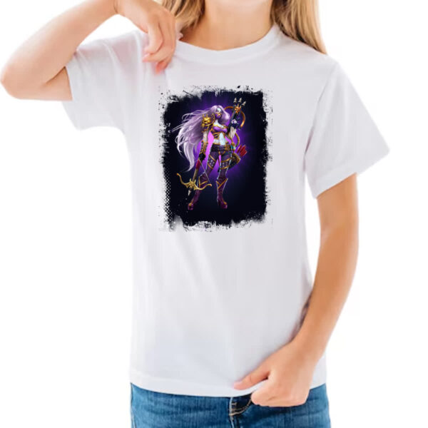 Camiseta Infanto Juvenil Empires and Puzzles Heroi Domitia Traje 2 - Imagem 3