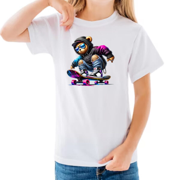 Camiseta Infanto Juvenil Urso skatista - Imagem 3