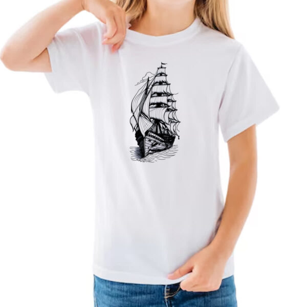 Camiseta Infanto Juvenil Caravela desenhada a lapis - Imagem 3