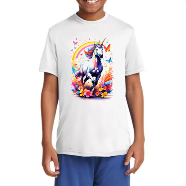 Camiseta Infanto Juvenil Unicornio correndo ao arco-iris - Imagem 4