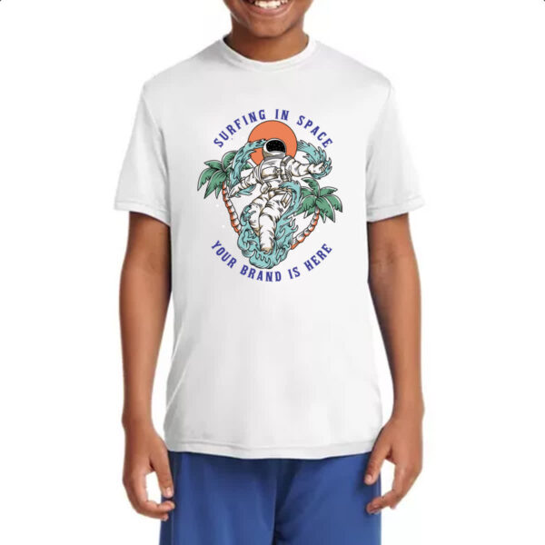 Camiseta Infanto Juvenil Astronauta Surfing in Space - Imagem 4