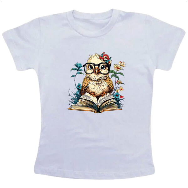 Camiseta Infanto Juvenil Coruja sobre o livro do conhecimento