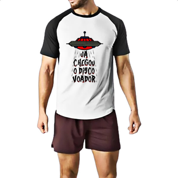 Camiseta Raglan Ja chegou o disco voador - Imagem 2