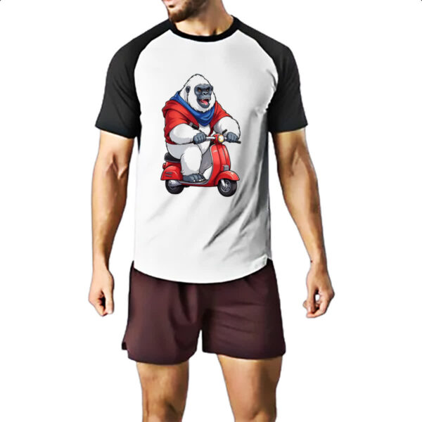Camiseta Raglan Gorila albino na scooter - Imagem 2