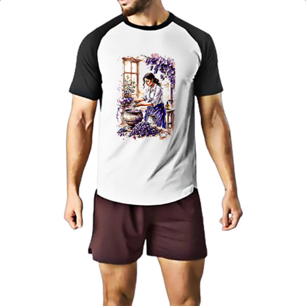 Camiseta Raglan Mulher fazendo pisco a mao - Imagem 2