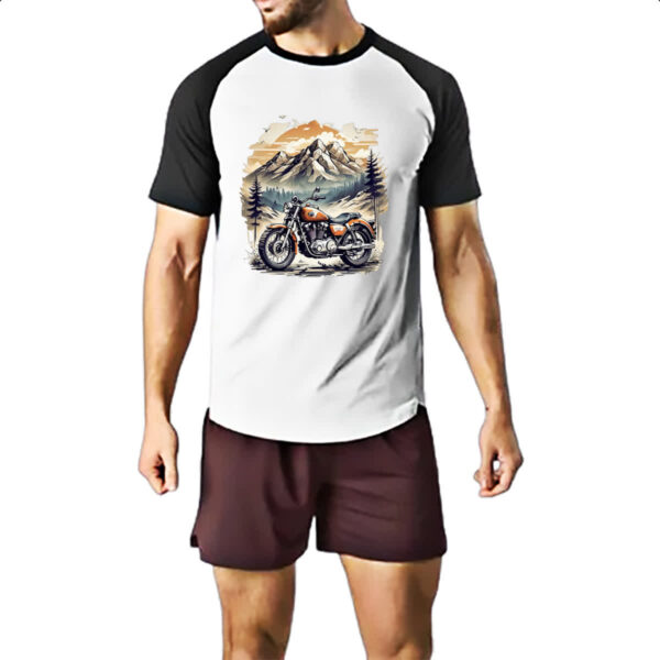 Camiseta Raglan Motocicleta vintage montanhas - Imagem 2