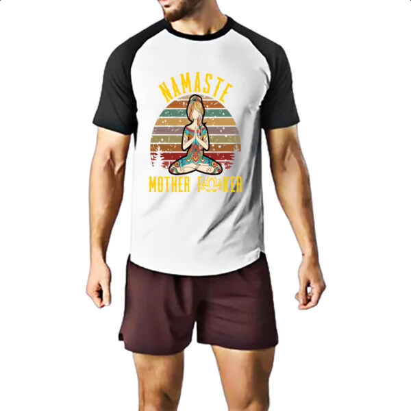 Camiseta Raglan Namaste mother f - Imagem 2