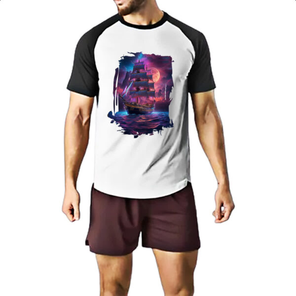 Camiseta Raglan Navio pirata noite purpura - Imagem 2