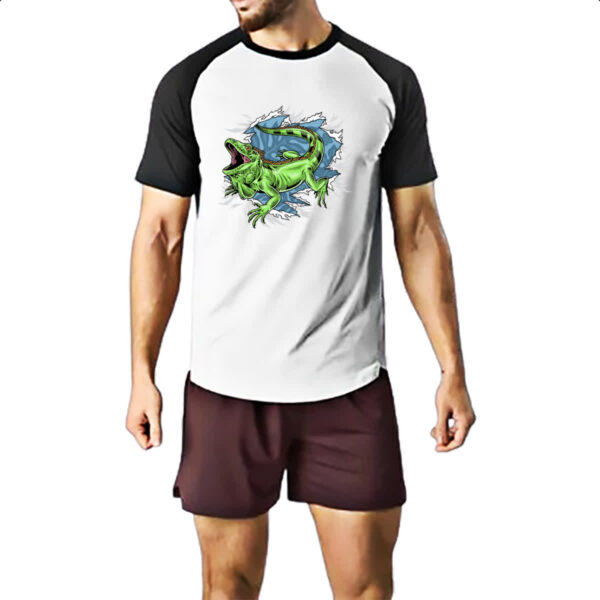 Camiseta Raglan Camaleao rasgando a camisa - Imagem 2
