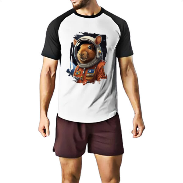 Camiseta Raglan Capivara astronauta - Imagem 2