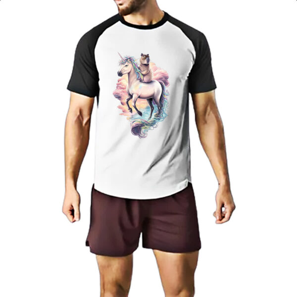 Camiseta Raglan Capivara com unicornio - Imagem 2