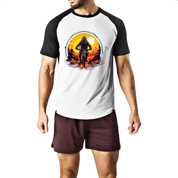 Camiseta Raglan Ciclista radical sunset art - Imagem 2