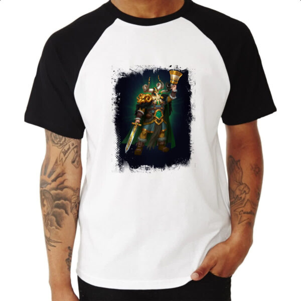 Camiseta Raglan Empires and Puzzles Heroi Heimdall - Imagem 3