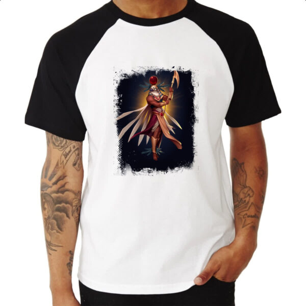 Camiseta Raglan Empires and Puzzles Heroi Horus - Imagem 3