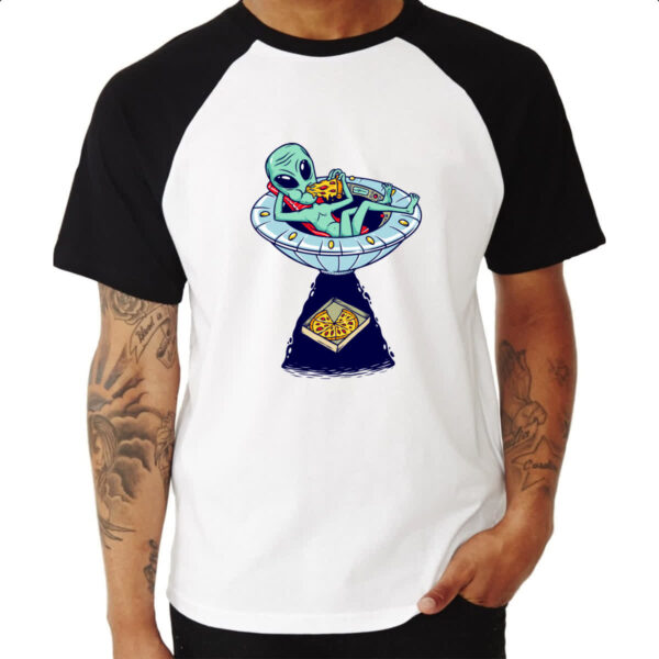Camiseta Raglan ET roubando pizza - Imagem 3