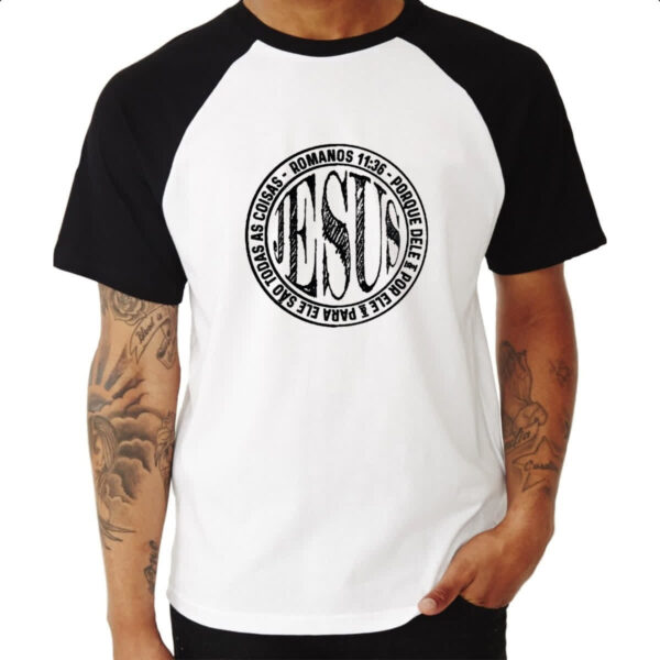 Camiseta Raglan Jesus Romanos 11-36 - Imagem 3