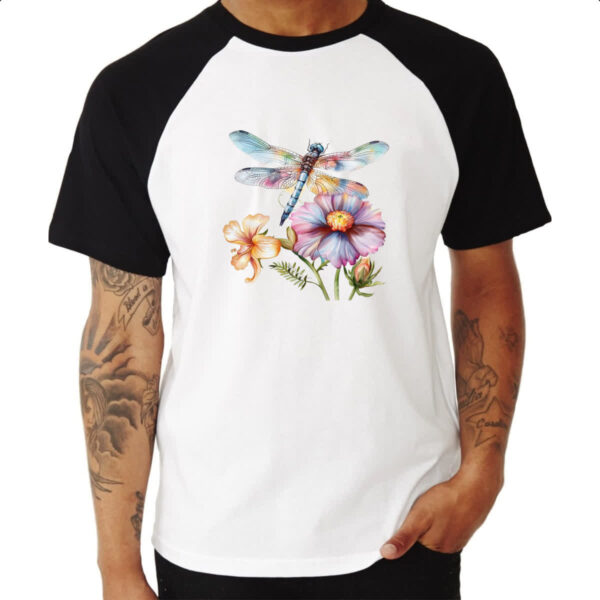 Camiseta Raglan Libelula na flor - Imagem 3