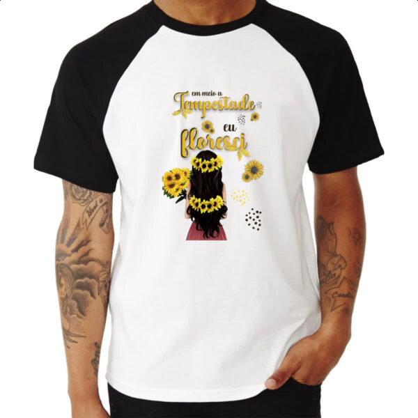 Camiseta Raglan Mulher na tempestade floresce - Imagem 3