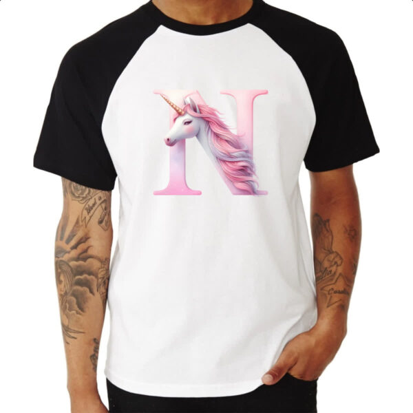 Camiseta Raglan Unicornio Alfabeto Letra N - Imagem 3