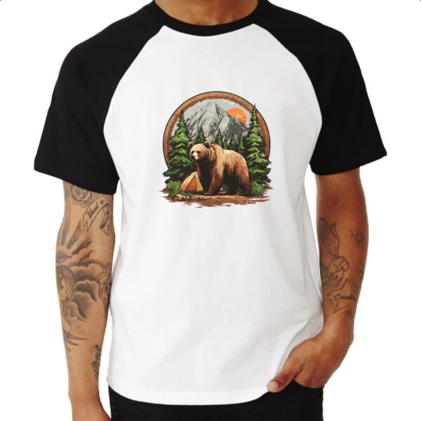 Camiseta Raglan Urso camping - Imagem 3