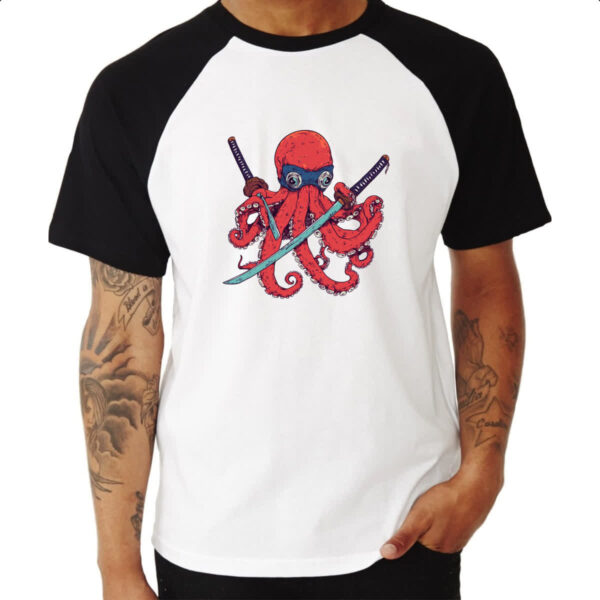 Camiseta Raglan Octopus samurai - Imagem 3