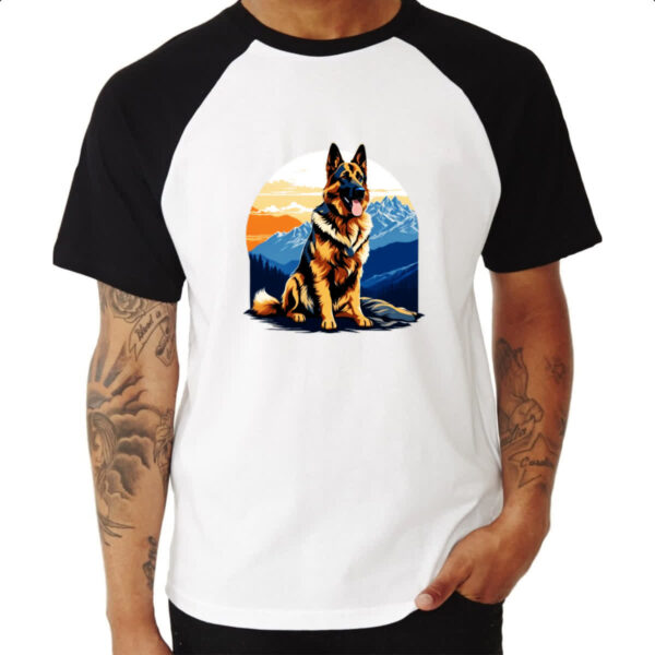 Camiseta Raglan Pastor alemao montanhas - Imagem 3
