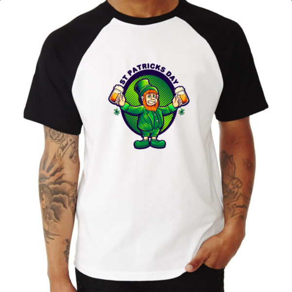 Camiseta Raglan ST Patricks Day Leprechaun - Imagem 3