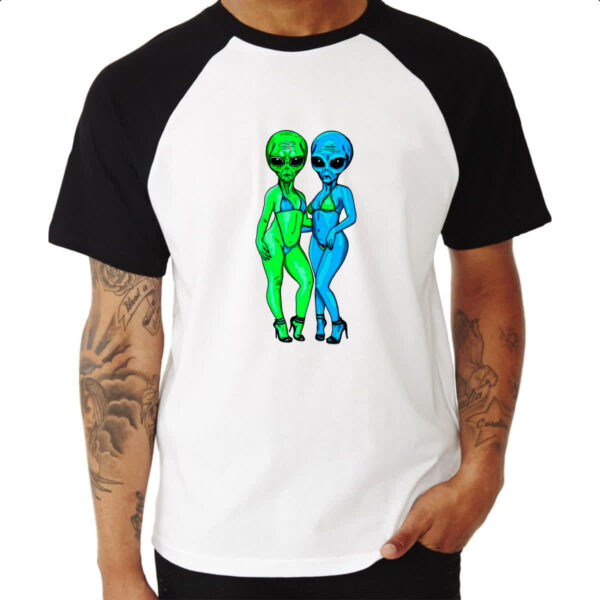 Camiseta Raglan Sexy Aliens - Imagem 3