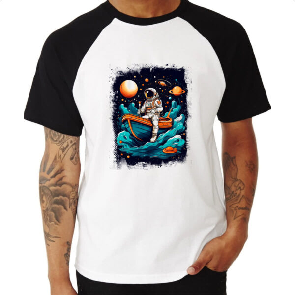 Camiseta Raglan Astronauta e o bote - Imagem 3
