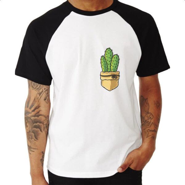 Camiseta Raglan Bolso com cacto e laco - Imagem 3