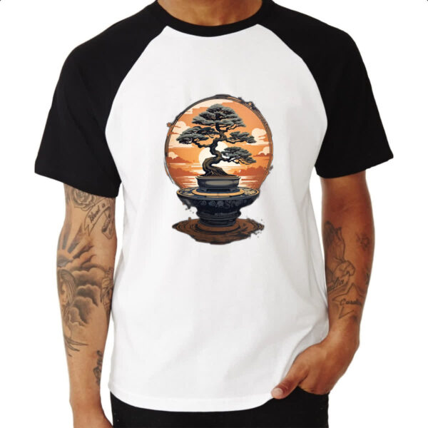 Camiseta Raglan Bonsai magico Japao sunset - Imagem 3