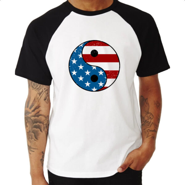 Camiseta Raglan Yin Yang EUA - Imagem 3