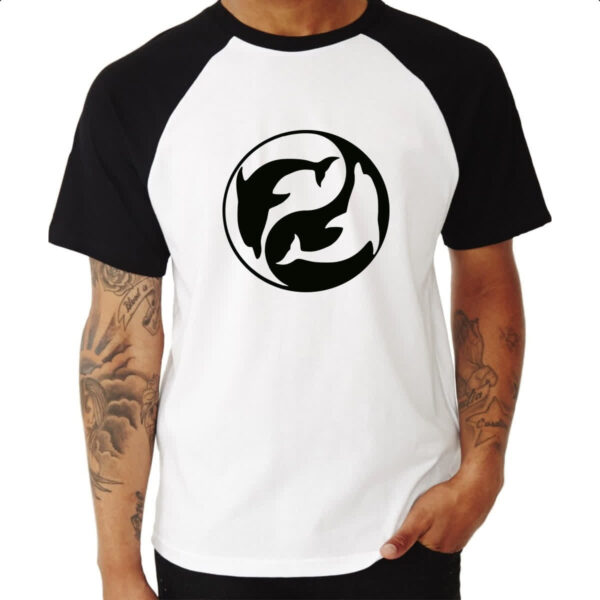 Camiseta Raglan Yin e Yang Golfinhos - Imagem 3