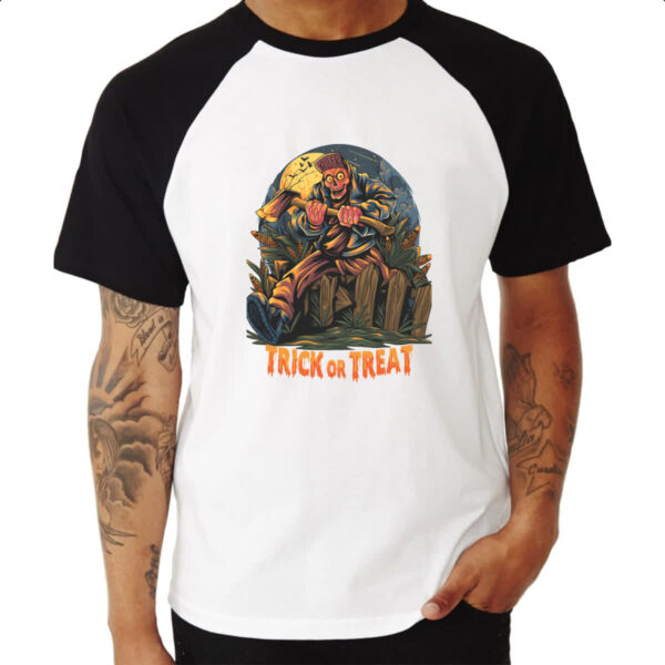 Camiseta Raglan Halloween Trick or Treat - Imagem 3