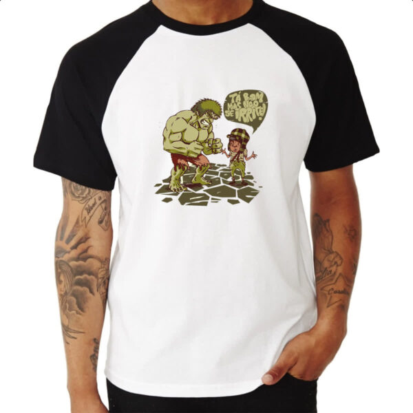 Camiseta Raglan Hulk e Chaves mas nao se irrite - Imagem 3
