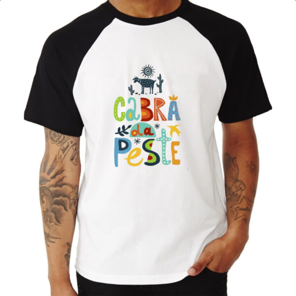 Camiseta Raglan Cabra da peste elementos nordestinos - Imagem 3