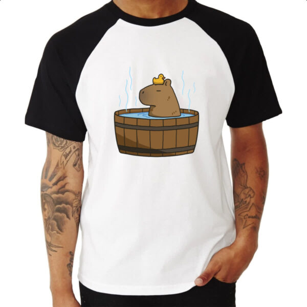 Camiseta Raglan Capivara banho ofuro - Imagem 3