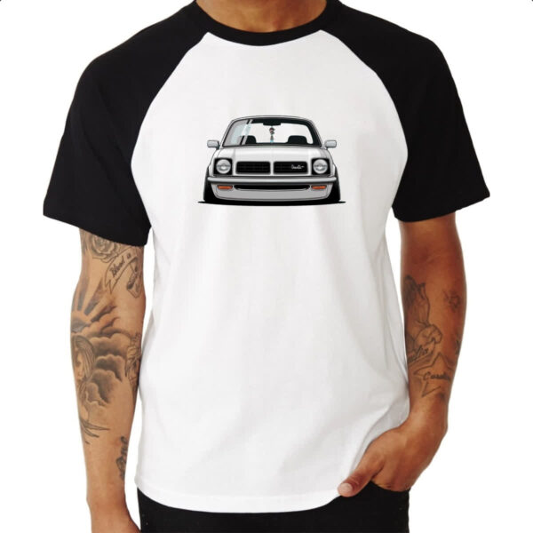 Camiseta Raglan Chevette segunda geracao frente branco - Imagem 3