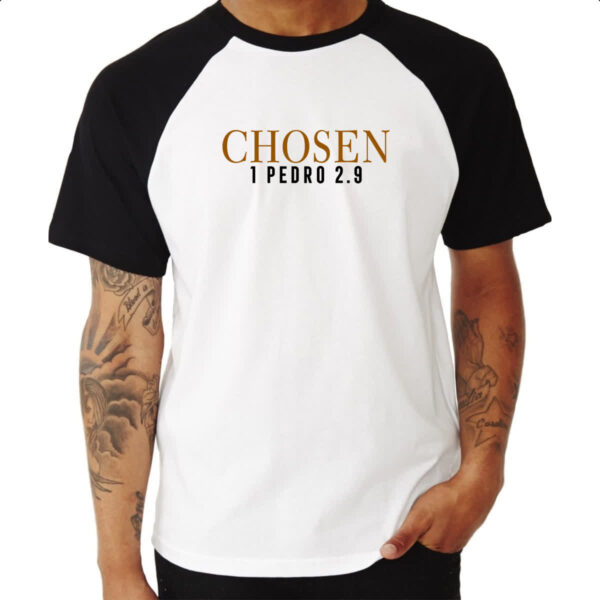 Camiseta Raglan Chosen 1 Pedro 2.9 Biblia Jesus - Imagem 3