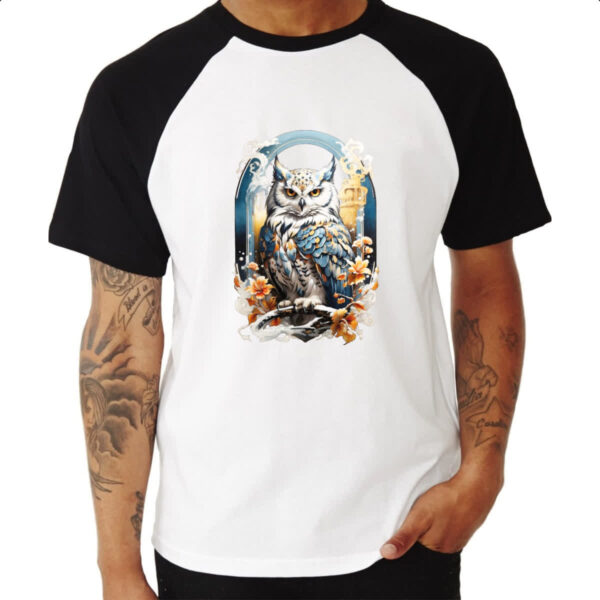 Camiseta Raglan Coruja do gelo - Imagem 3