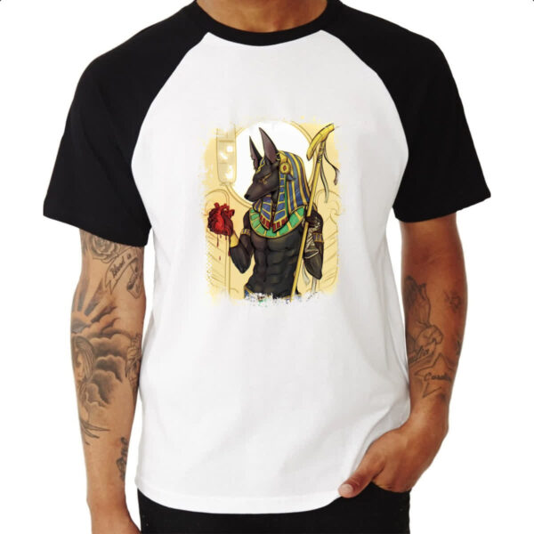 Camiseta Raglan Deus Anubis Ilustracao - Imagem 3