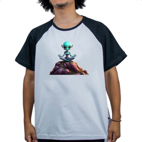 Camiseta Raglan Alien adamaste - Imagem 4