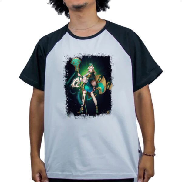 Camiseta Raglan Empires and Puzzles Heroi Kadilen Traje - Imagem 4