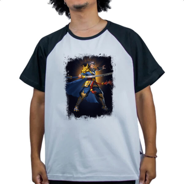Camiseta Raglan Empires and Puzzles Heroi Musashi - Imagem 4