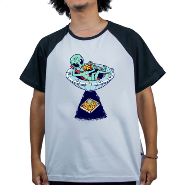 Camiseta Raglan ET roubando pizza - Imagem 4