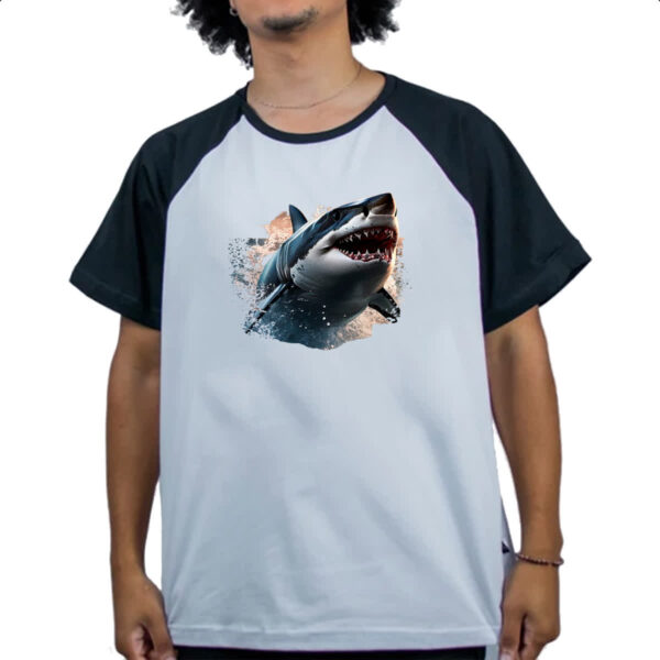Camiseta Raglan Grande Tubarao Branco - Imagem 4