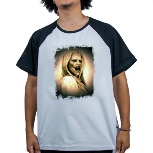 Camiseta Raglan Grimm Hexenbiest Gravura - Imagem 4