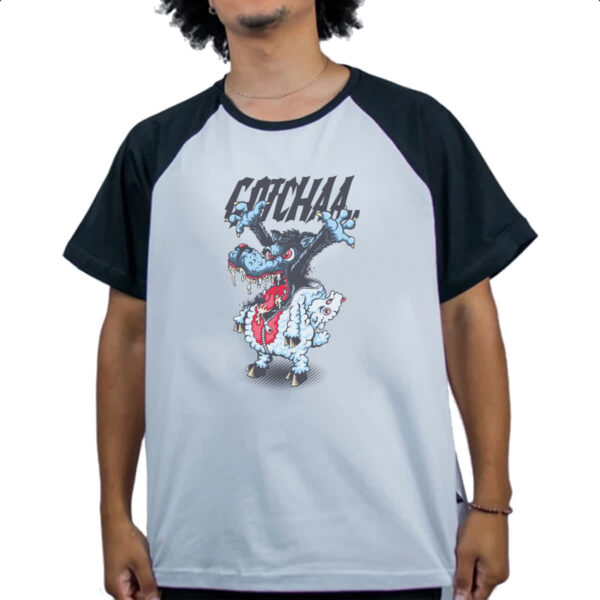 Camiseta Raglan Lobo em pele de cordeiro - Imagem 4