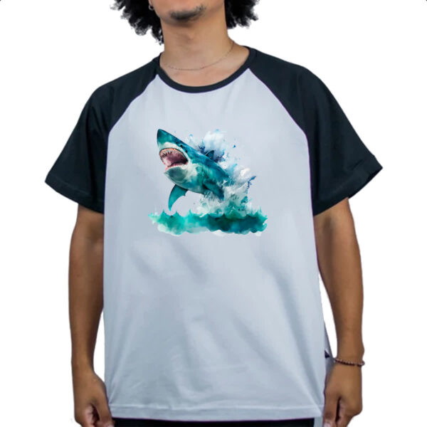Camiseta Raglan Megalodonte aquarela 1 - Imagem 4